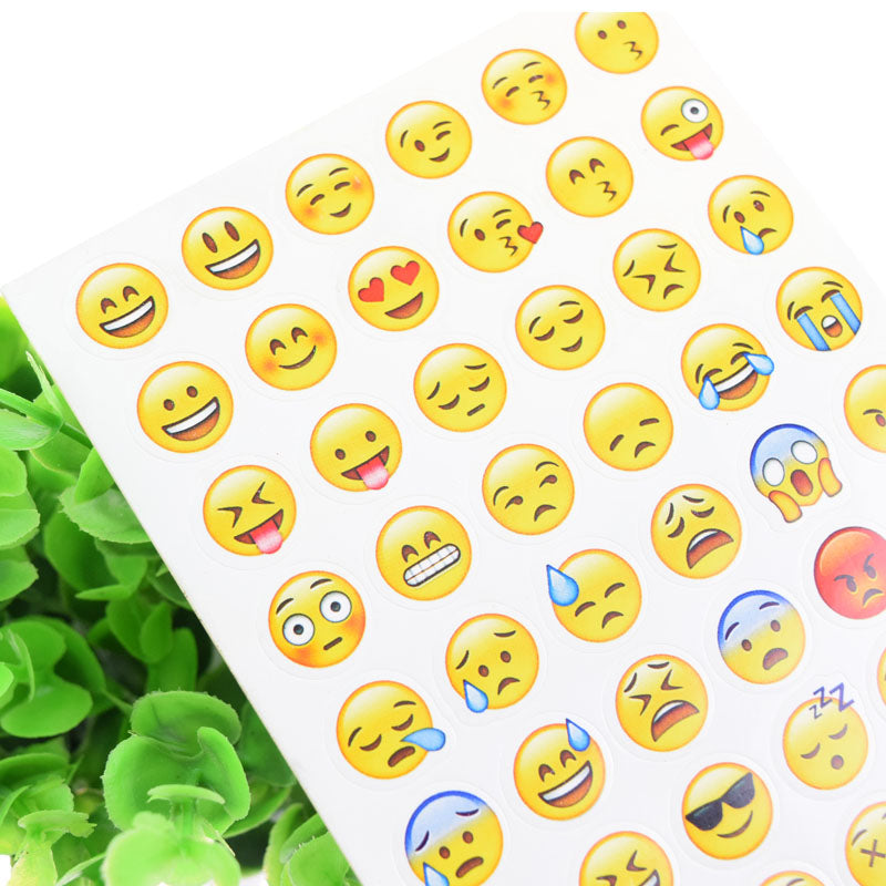 1PC Emoji Smile Face stickers Stickers Party Birthday DIY Handmade For Notebook Cake Baking label Adhesive Pack Sealing Sticker