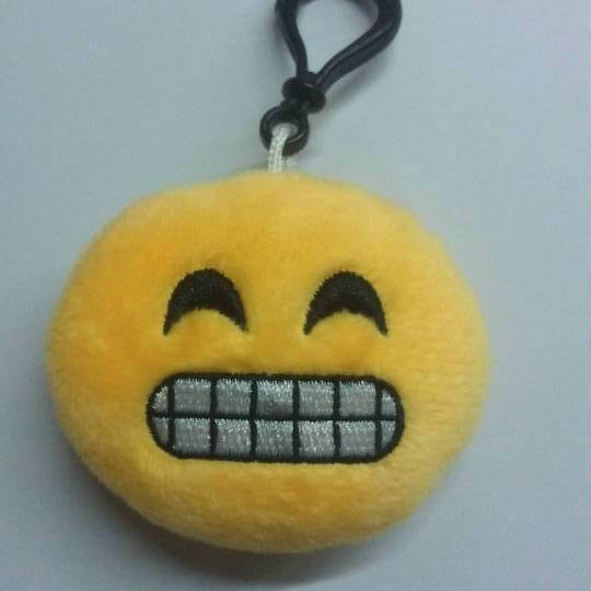 Funny emoji cartoon face plush toys keychain pendant cute soft stuffed QQ mini dolls round smile keyring gift