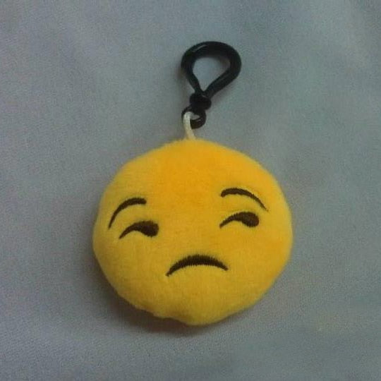 Funny emoji cartoon face plush toys keychain pendant cute soft stuffed QQ mini dolls round smile keyring gift