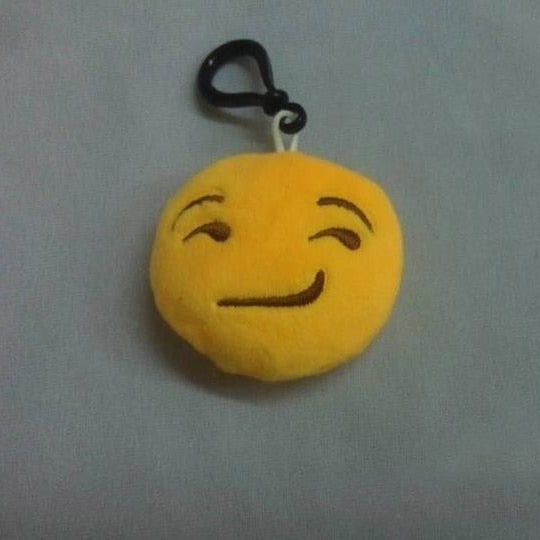 Funny emoji cartoon face plush toys keychain pendant cute soft stuffed QQ mini dolls round smile keyring gift